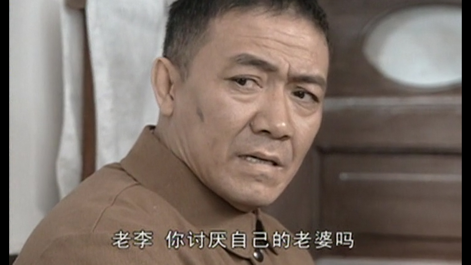 【朕听臣说】豆瓣评分9.3的高分经典抗战剧【亮剑】经典回顾 第十五期 婚外情?三角恋?